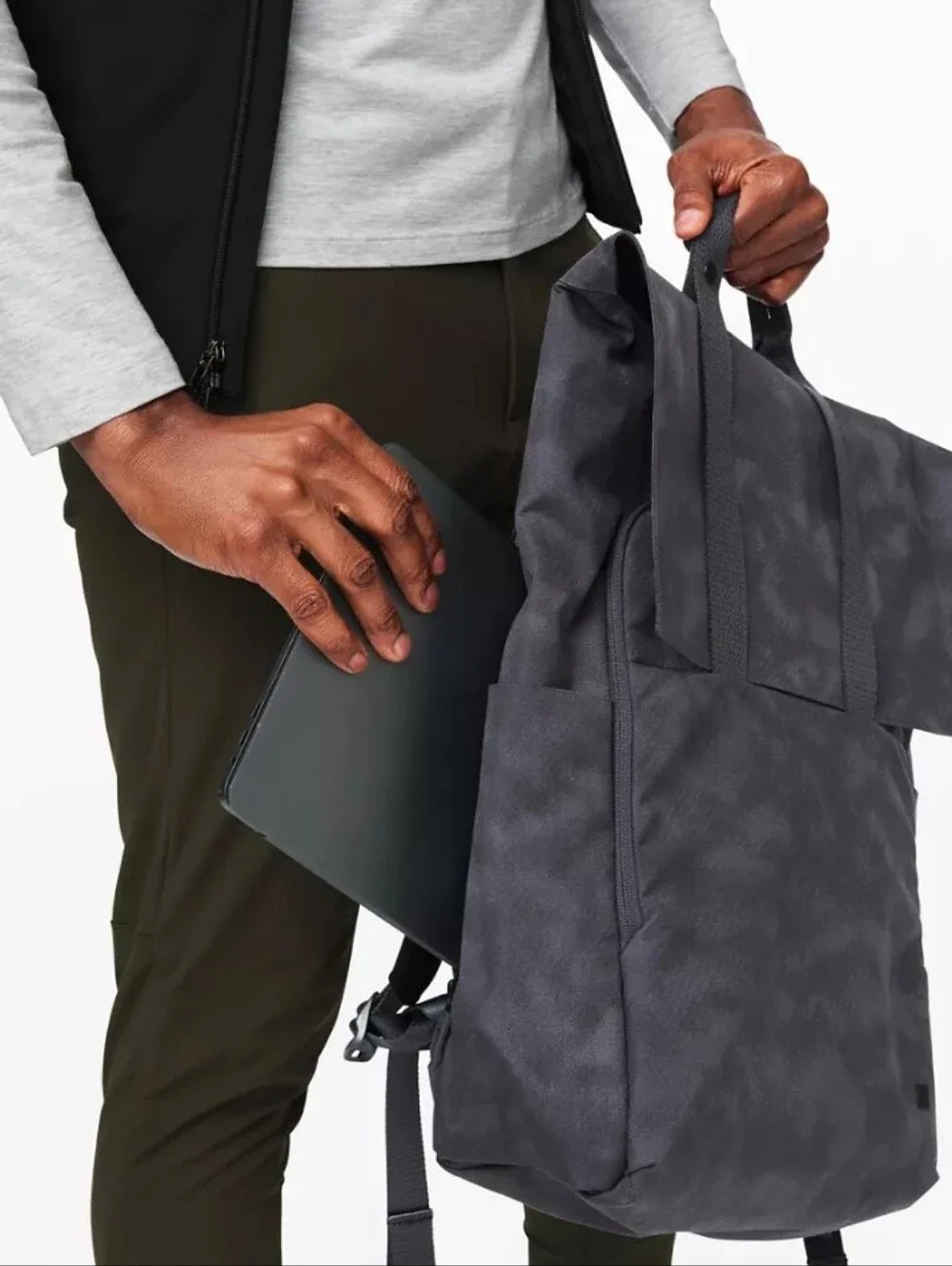 Lululemon Early Embark Backpack 22L Grey Camo